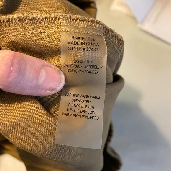 Soft Surroundings Tan Pull On Pants Metal Snap Ankle Detail Womens Medium - Picture 7 of 11